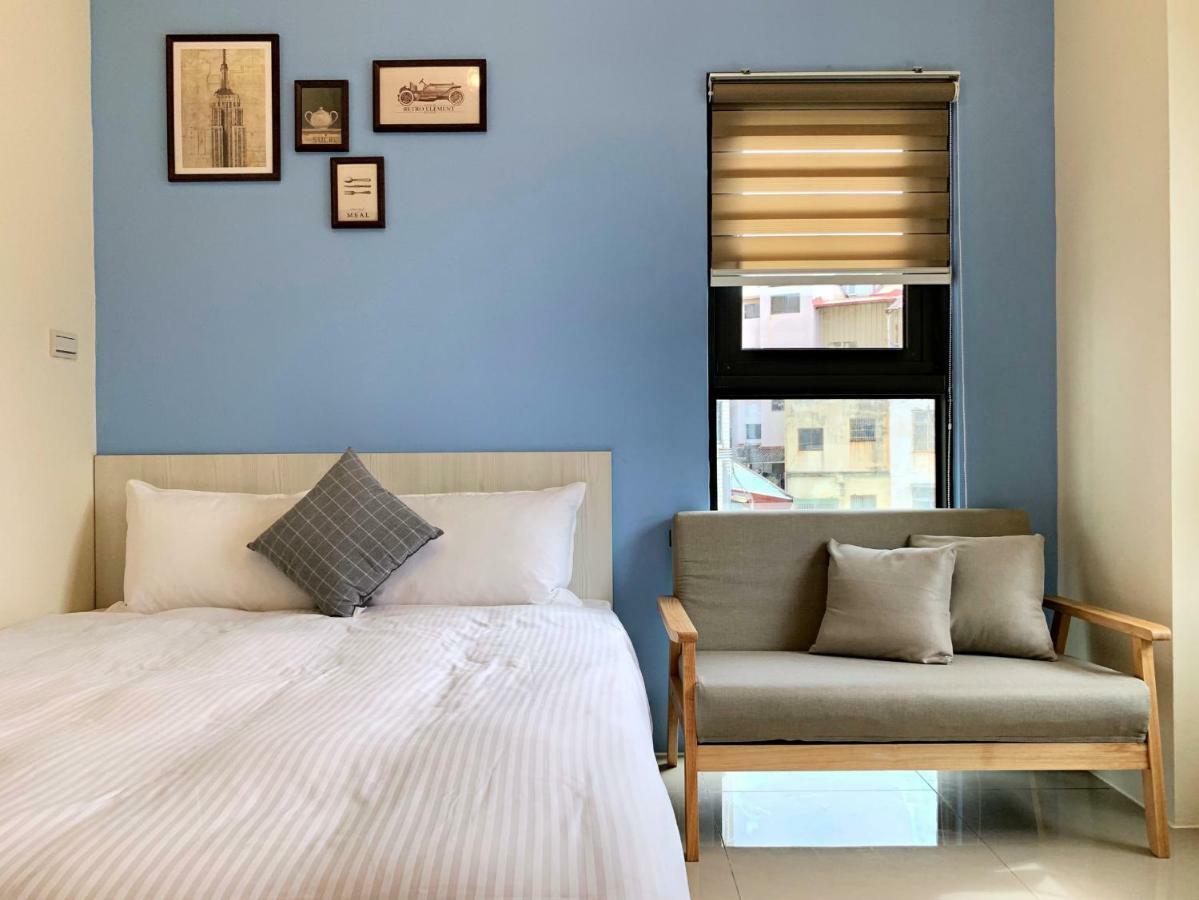 Adagio Hostel Taichung Buitenkant foto