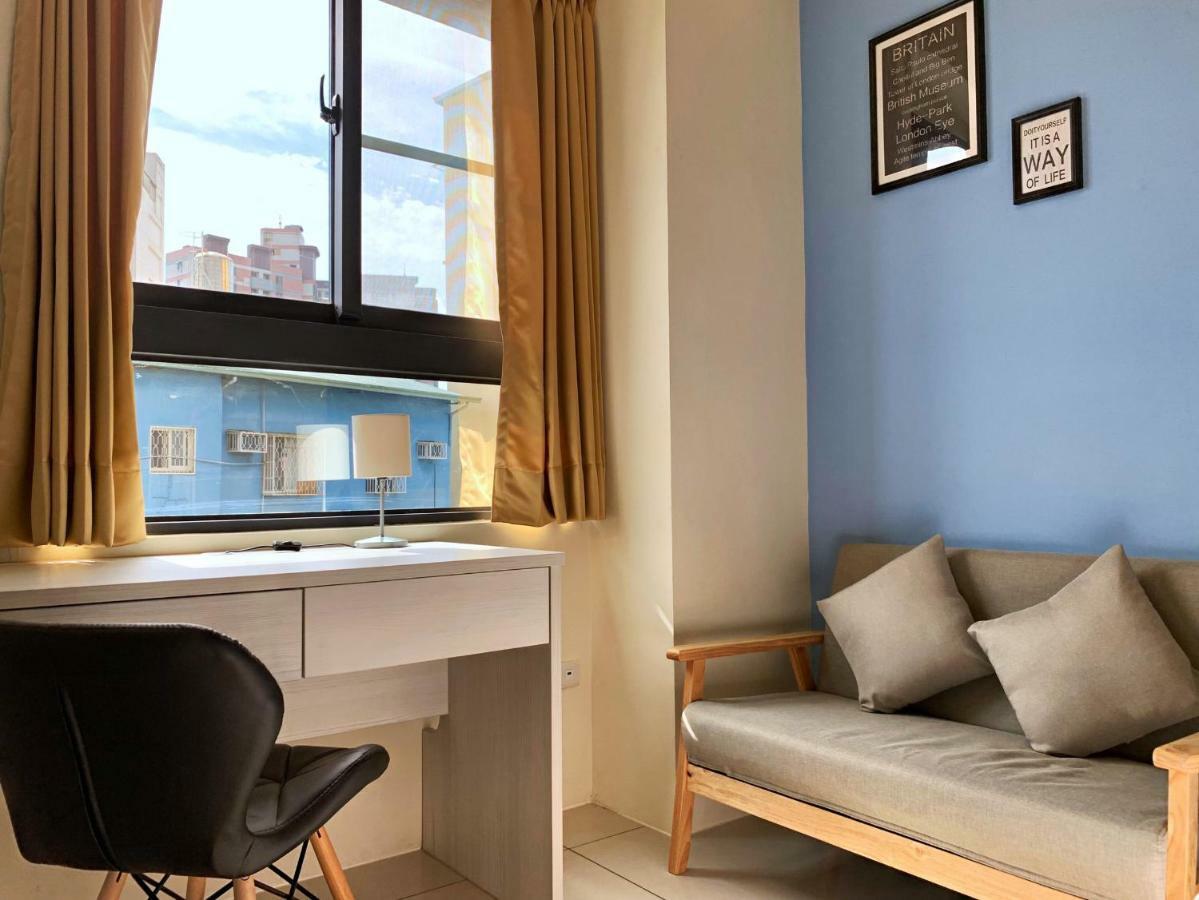Adagio Hostel Taichung Buitenkant foto
