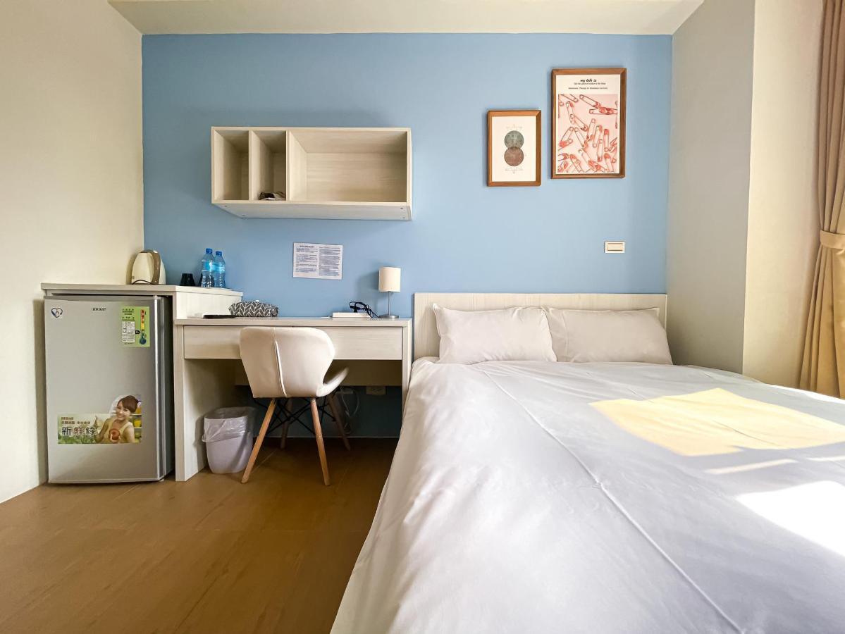 Adagio Hostel Taichung Buitenkant foto