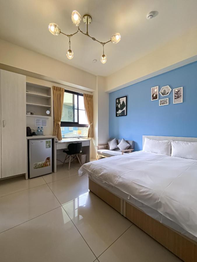 Adagio Hostel Taichung Buitenkant foto