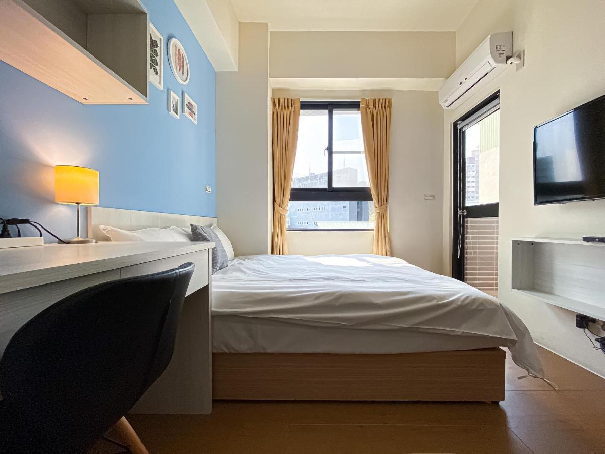 Adagio Hostel Taichung Buitenkant foto
