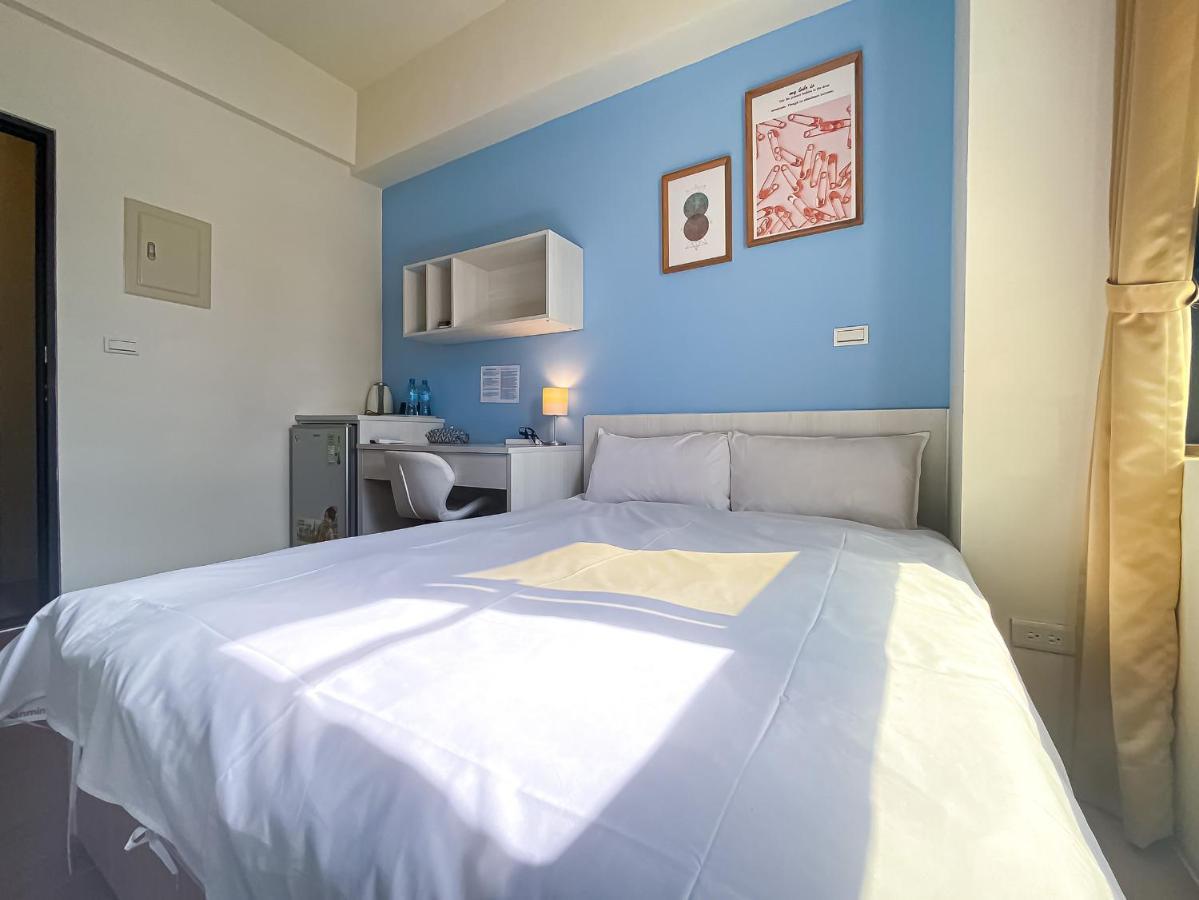 Adagio Hostel Taichung Buitenkant foto