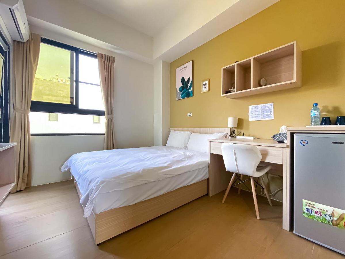 Adagio Hostel Taichung Buitenkant foto