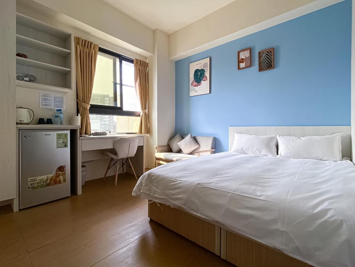 Adagio Hostel Taichung Buitenkant foto