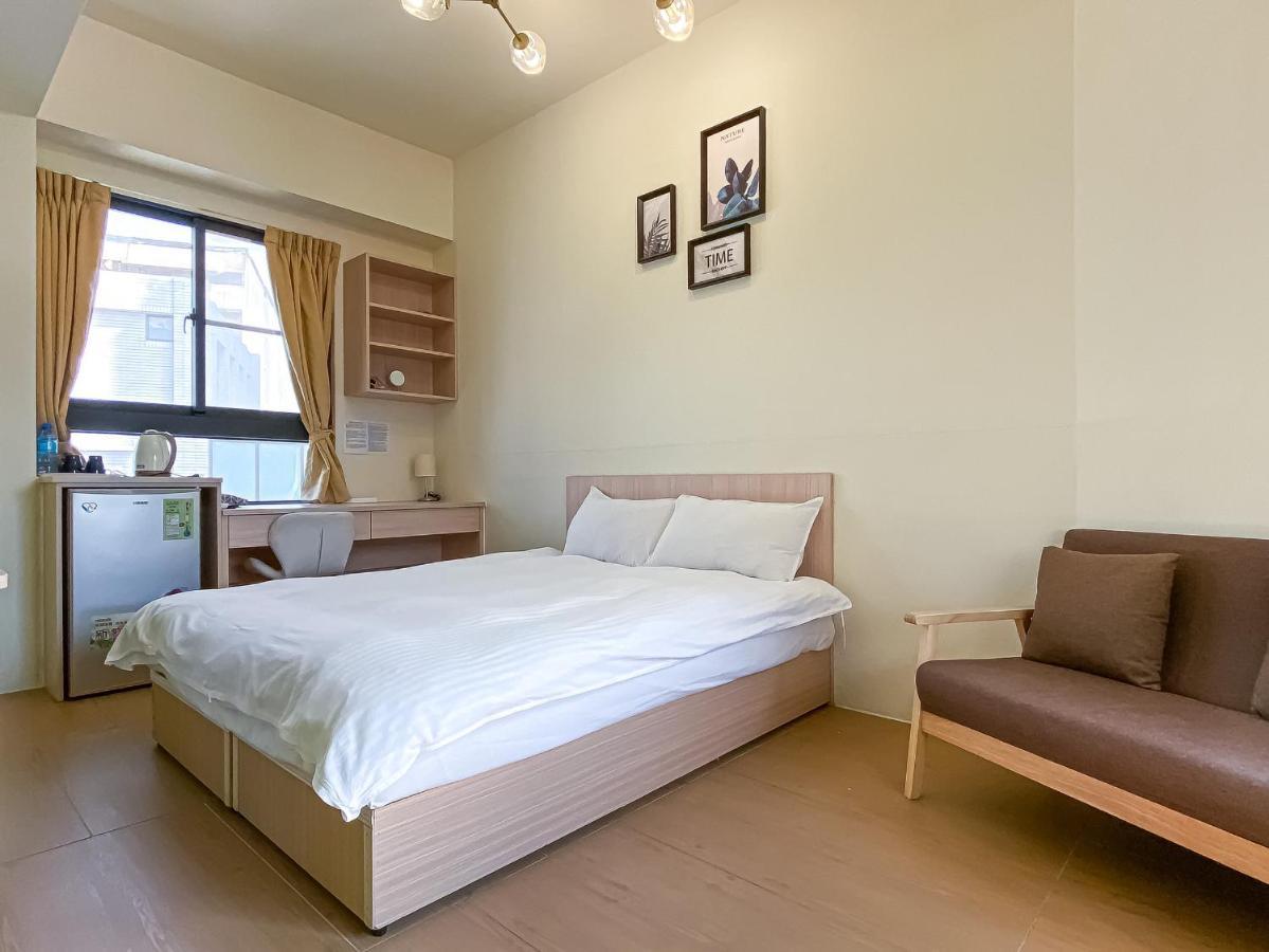 Adagio Hostel Taichung Buitenkant foto