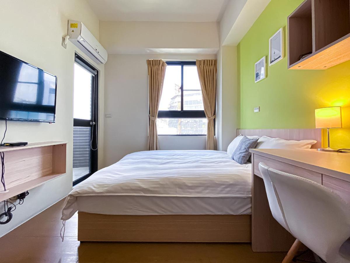 Adagio Hostel Taichung Buitenkant foto